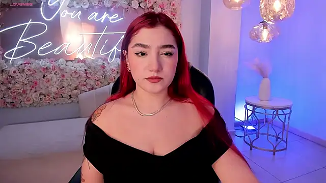 ViolettCastel online show from September 20, 2025, 7:52 pm