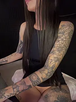 Snapshot of INKbodyy chatting on July 31, 2026, 6:49 pm INKbodyy online show from July 31, 2026, 6:49 pm