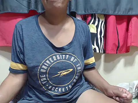 Linda sexy online show from February 14, 2026, 3:29 am