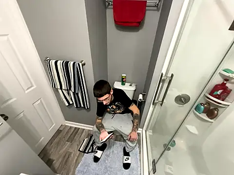 Snapshot of hungkubenski chatting on November 10, 2025, 10:53 am hungkubenski online show from November 10, 2025, 10:53 am