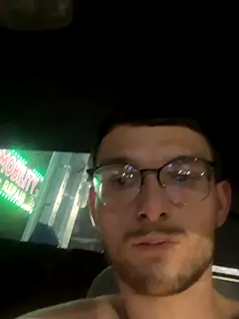 Snapshot of hungkubenski chatting on October 25, 2025, 8:02 am hungkubenski online show from October 25, 2025, 8:02 am