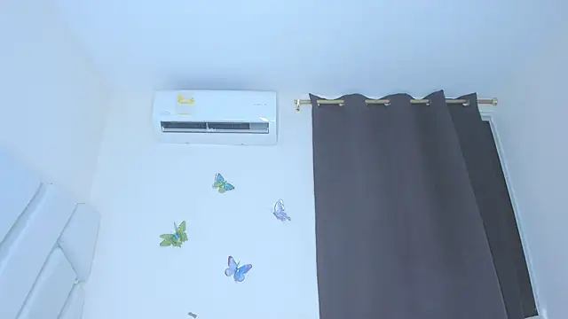 sofiacastillo01 online show from March 28, 2026, 2:18 pm