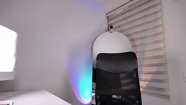 Edranah online show from October 20, 2025, 10:10 pm