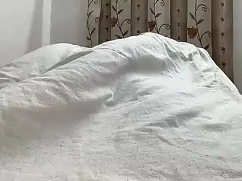 HORNY4UDESI online show from December 6, 2024, 10:24 pm