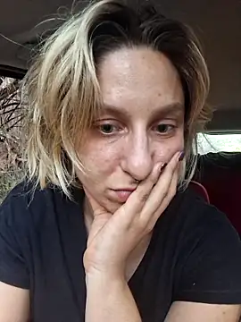 Anitabambola online show from April 11, 2026, 4:21 pm