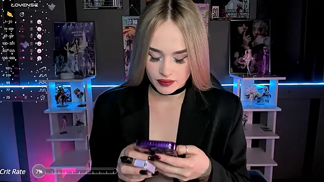 Snapshot of Ellen_Soft chatting on January 6, 2025, 6:31 pm Ellen Soft online show from January 6, 2025, 6:31 pm