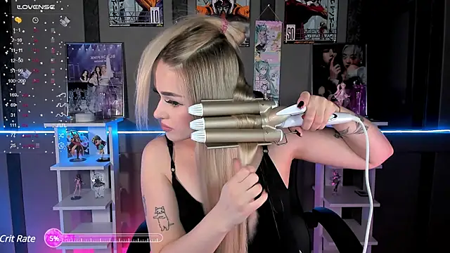 Snapshot of Ellen_Soft chatting on March 4, 2025, 4:41 pm Ellen Soft online show from March 4, 2025, 4:41 pm