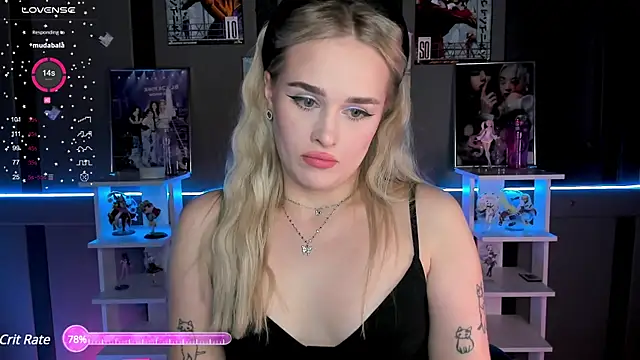 Snapshot of Ellen_Soft chatting on December 21, 2024, 7:49 pm Ellen Soft online show from December 21, 2024, 7:49 pm