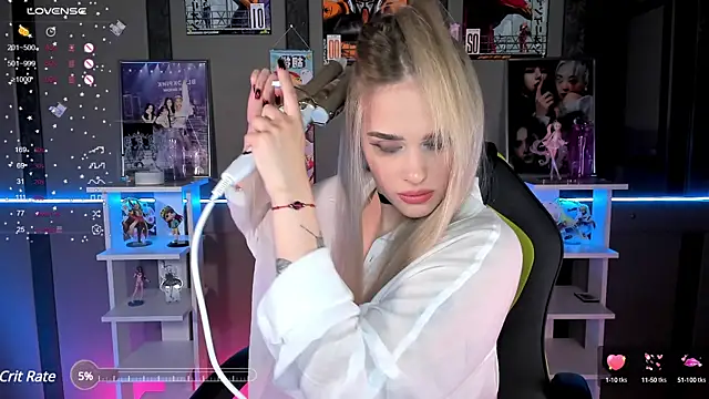 Snapshot of Ellen_Soft chatting on March 7, 2025, 5:17 pm Ellen Soft online show from March 7, 2025, 5:17 pm