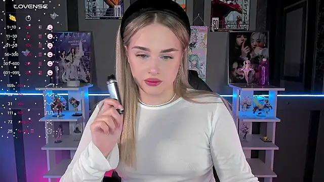 Snapshot of Ellen_Soft chatting on September 25, 2025, 5:19 pm Ellen Soft online show from September 25, 2025, 5:19 pm