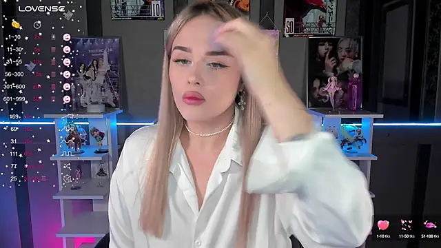 Snapshot of Ellen_Soft chatting on September 23, 2025, 6:04 pm Ellen Soft online show from September 23, 2025, 6:04 pm