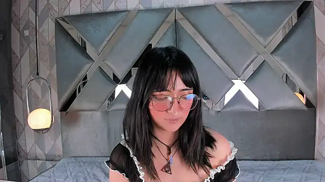 SaraMartini1 online show from January 28, 2025, 12:54 pm