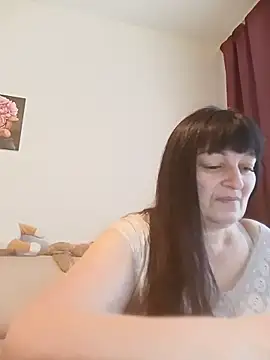 Snapshot of Women-pleasures chatting on November 5, 2025, 7:33 am Women-pleasures online show from November 5, 2025, 7:33 am