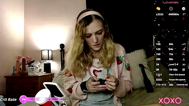 EllieeRose online show from September 19, 2025, 8:24 pm