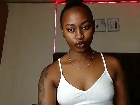 Snapshot of Miss_hot_candy chatting on January 10, 2025, 5:37 am Miss hot candy online show from January 10, 2025, 5:37 am