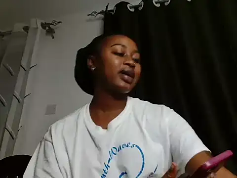 Snapshot of Miss_hot_candy chatting on March 9, 2026, 3:21 am Miss hot candy online show from March 9, 2026, 3:21 am