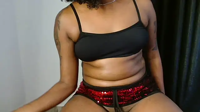 Snapshot of Miss_hot_candy chatting on April 3, 2026, 4:35 pm Miss hot candy online show from April 3, 2026, 4:35 pm