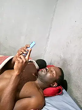 Snapshot of Petrossa chatting on November 17, 2025, 5:44 am Petrossa online show from November 17, 2025, 5:44 am