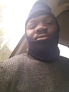 Snapshot of Petrossa chatting on November 29, 2025, 4:12 am Petrossa online show from November 29, 2025, 4:12 am