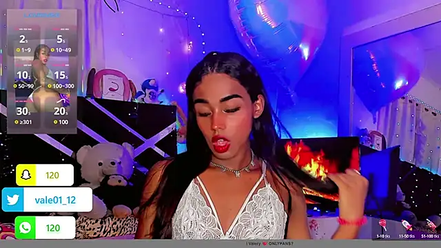 Snapshot of hot_goddess3X chatting on March 5, 2025, 6:44 am hot goddess3X online show from March 5, 2025, 6:44 am