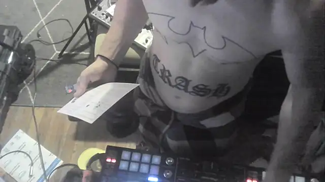 trash4cash online show from April 28, 2026, 7:29 pm