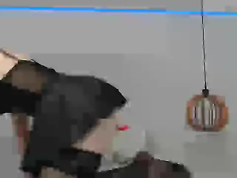 AlyssaNeon online show from January 13, 2026, 6:06 am