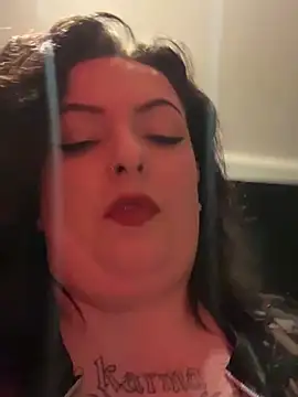 ninusbabee online show from February 3, 2025, 6:49 pm