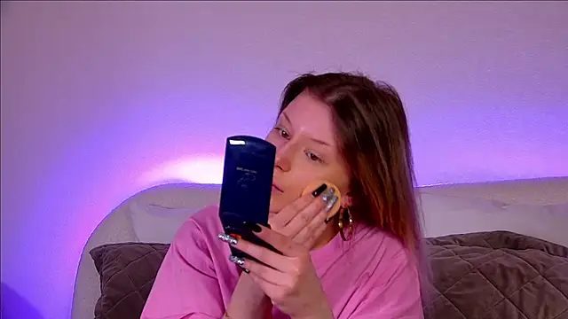 Snapshot of LiliaBianka chatting on February 24, 2025, 6:27 am LiliaBianka online show from February 24, 2025, 6:27 am