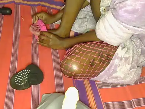 Sexy nakishaa online show from March 25, 2026, 8:25 am