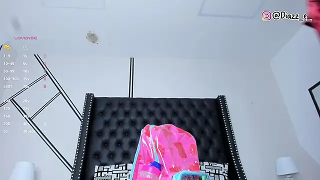  evelin diaz online show from March 14, 2025, 6:50 pm