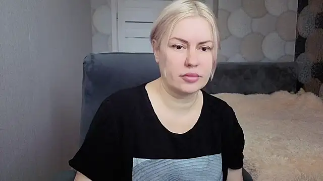 natusik online show from May 14, 2026, 4:53 am