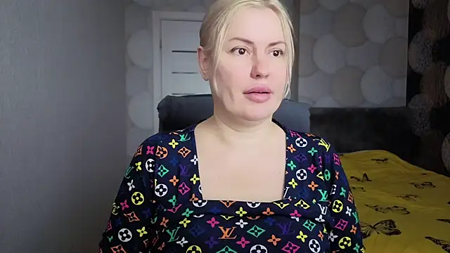 natusik online show from May 10, 2026, 3:10 am