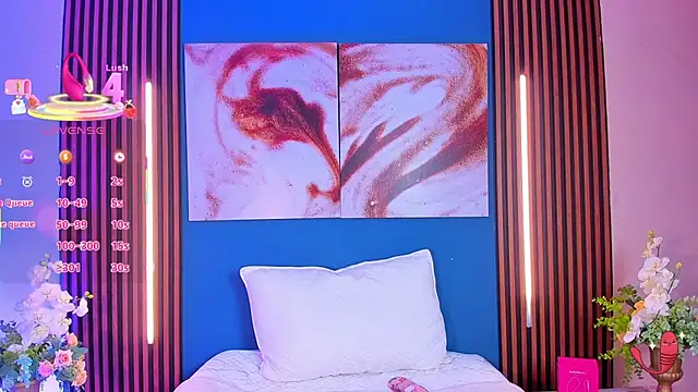 sofiaa grey  online show from October 5, 2025, 1:02 pm