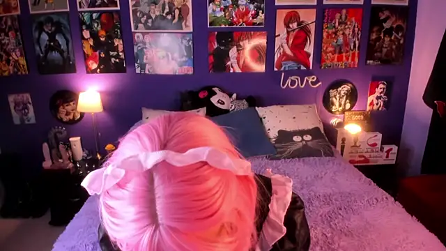 anne cross online show from September 17, 2025, 9:39 pm