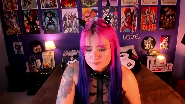 anne cross online show from October 29, 2025, 3:49 am