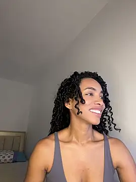 Snapshot of nicoleebony1 chatting on May 25, 2026, 3:22 pm nicoleebony1 online show from May 25, 2026, 3:22 pm
