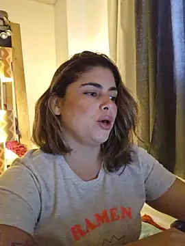 Juliietha servas online show from March 31, 2026, 8:44 pm