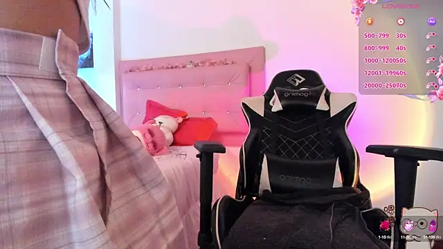 Snapshot of little_jade chatting on September 16, 2025, 3:35 pm little jade online show from September 16, 2025, 3:35 pm