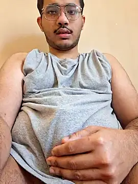 alesssterling online show from February 22, 2025, 7:45 am