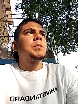 Snapshot of Nathan_mason_ chatting on March 5, 2025, 9:37 pm Nathan mason online show from March 5, 2025, 9:37 pm