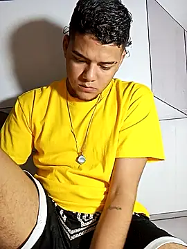 Snapshot of Nathan_mason_ chatting on March 5, 2025, 12:05 am Nathan mason online show from March 5, 2025, 12:05 am