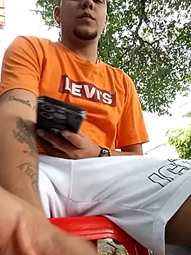 Snapshot of Nathan_mason_ chatting on March 2, 2025, 10:23 pm Nathan mason online show from March 2, 2025, 10:23 pm