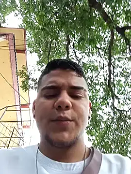 Snapshot of Nathan_mason_ chatting on February 11, 2025, 6:01 pm Nathan mason online show from February 11, 2025, 6:01 pm