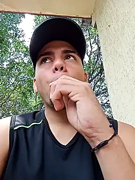 Snapshot of Nathan_mason_ chatting on February 12, 2025, 6:09 pm Nathan mason online show from February 12, 2025, 6:09 pm