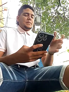 Snapshot of Nathan_mason_ chatting on March 6, 2025, 9:53 pm Nathan mason online show from March 6, 2025, 9:53 pm