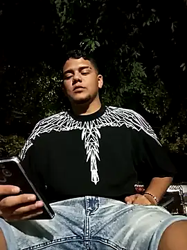 Snapshot of Nathan_mason_ chatting on March 9, 2025, 3:11 am Nathan mason online show from March 9, 2025, 3:11 am