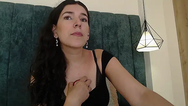 selem hadid online show from March 14, 2025, 5:13 pm