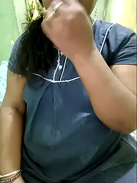 Snapshot of NEHA-DESHI chatting on March 17, 2025, 12:04 pm NEHA-DESHI online show from March 17, 2025, 12:04 pm