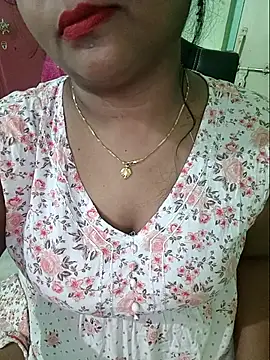 Snapshot of NEHA-DESHI chatting on October 3, 2025, 9:11 am NEHA-DESHI online show from October 3, 2025, 9:11 am