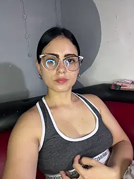 Azuna25 online show from February 28, 2026, 7:57 pm